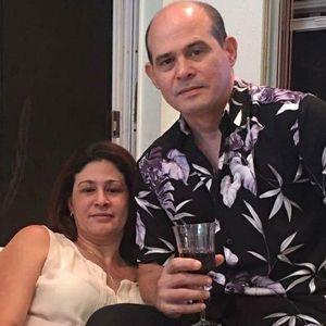 Meet your Posher, Dinorah